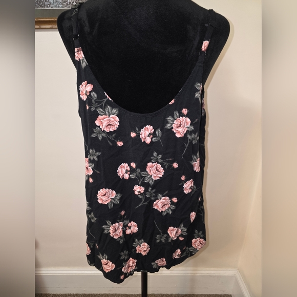 5 Torrid Tank Top Camisole - Picture 3 of 16
